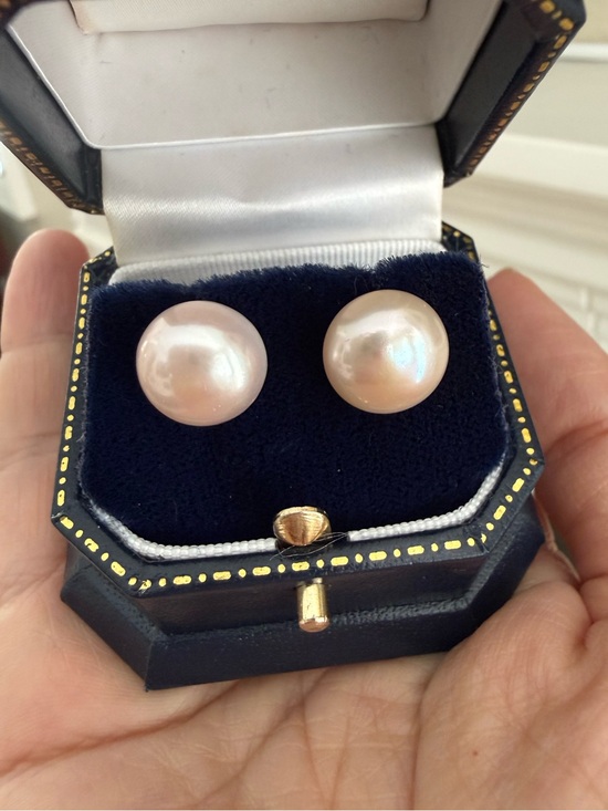 Jewelry - Solid 9K Gold Pearl Stud Earrings - Pink Cream Pearl Button Studs
